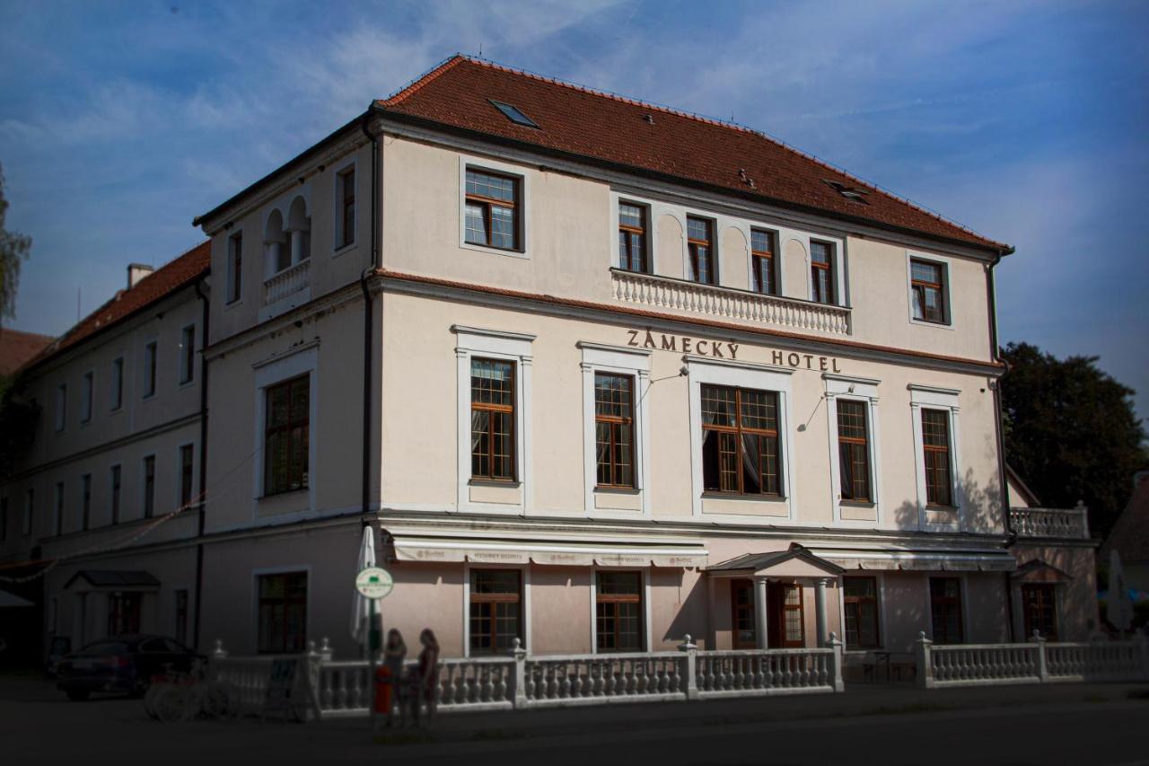 Grandhotel Sluchatko - Ex Zamecky Hotel Vranov nad Dyji Ngoại thất bức ảnh